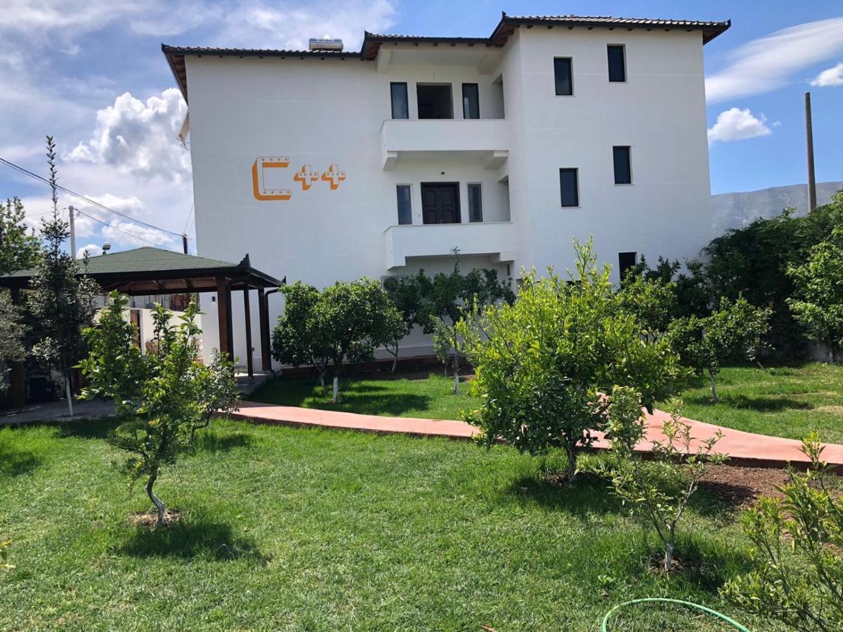 Hotel Vila C Plus Plus Berati Exterior foto