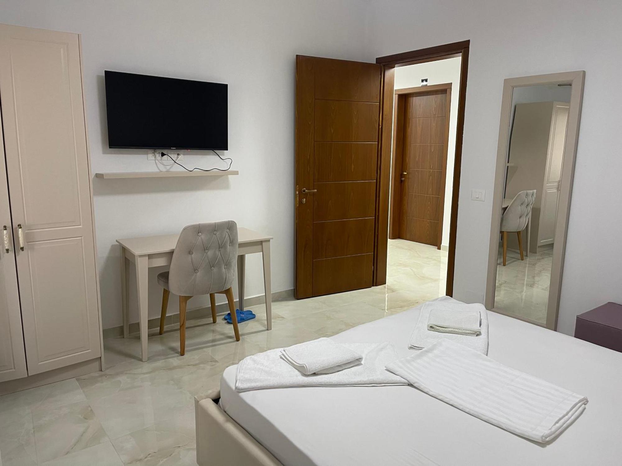 Hotel Vila C Plus Plus Berati Exterior foto